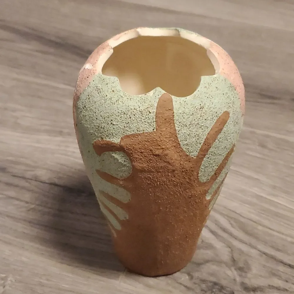 EUC Vintage Pastel Sand 80's Vase - Picture 3 of 5